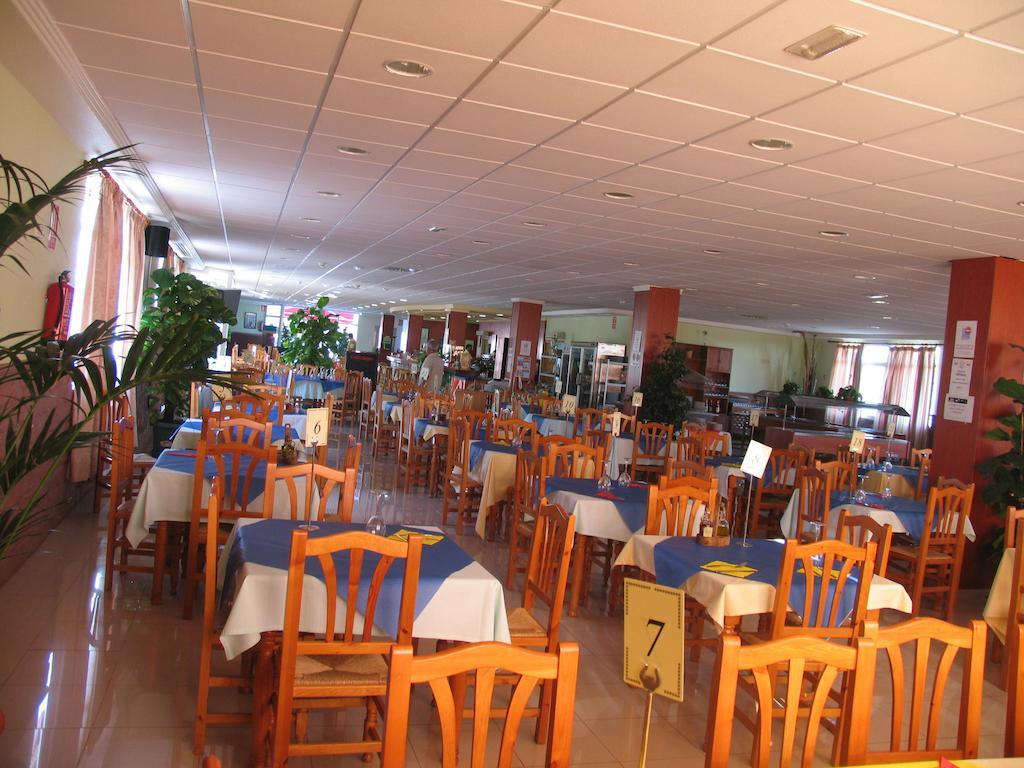 Hostal Imperial كريفايلنت المظهر الخارجي الصورة