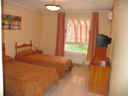 Hostal Imperial كريفايلنت المظهر الخارجي الصورة